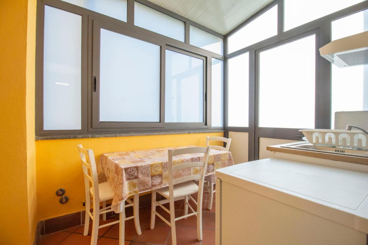 Royal Playa Suite And Apartament -Private Parking- Self Chek Out Катания Экстерьер фото