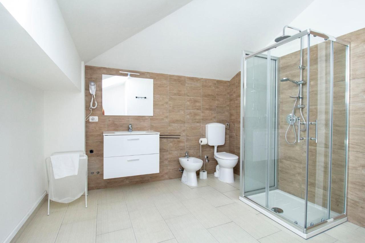 Royal Playa Suite And Apartament -Private Parking- Self Chek Out Катания Экстерьер фото